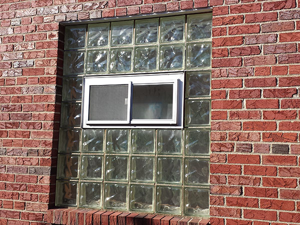 Glass Block Bathroom Windows In St, Glass Block Bathroom Window With Vent