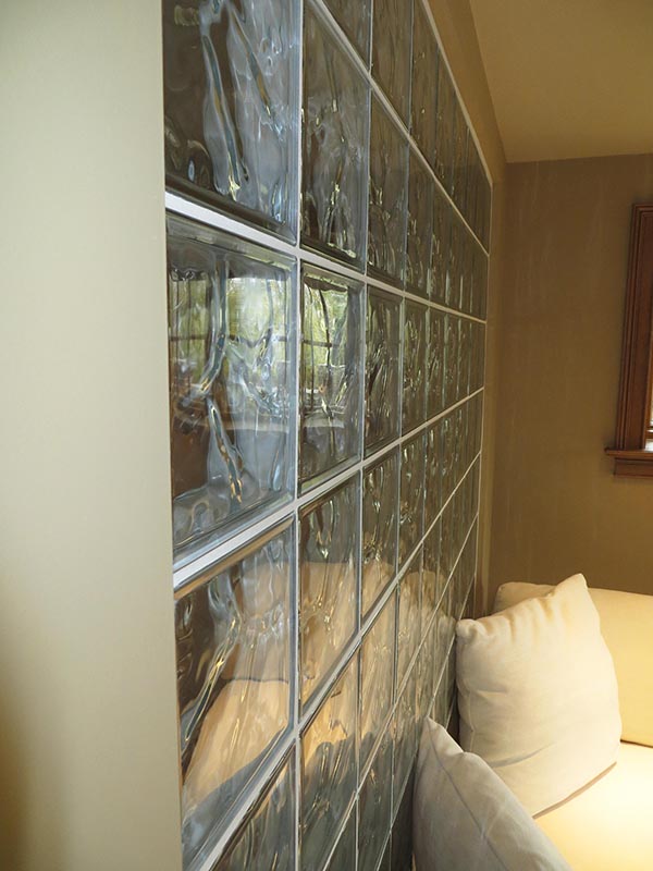 Glass block wall 13281