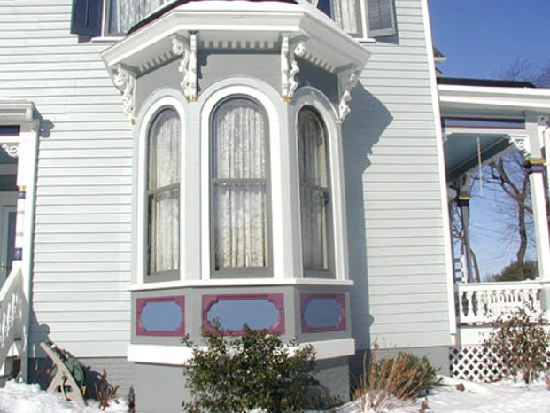 historic-bay-window-replacement-st-louis-mo A historic bay window adds timeless character after a professional window replacement St. Louis, MO